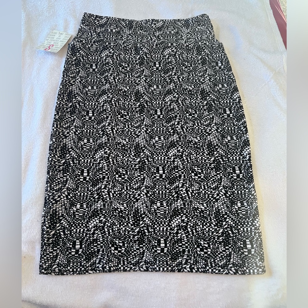 LuLaRoe Skirt